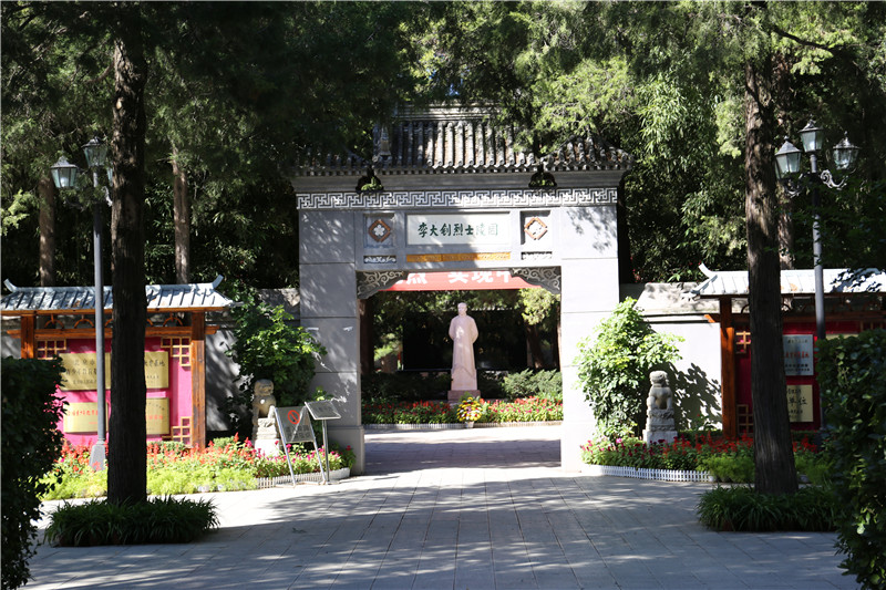 北京市万安公墓-海淀墓地实拍景观