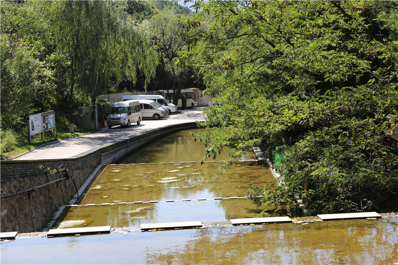 北京八达岭陵园-延庆墓地实拍景观