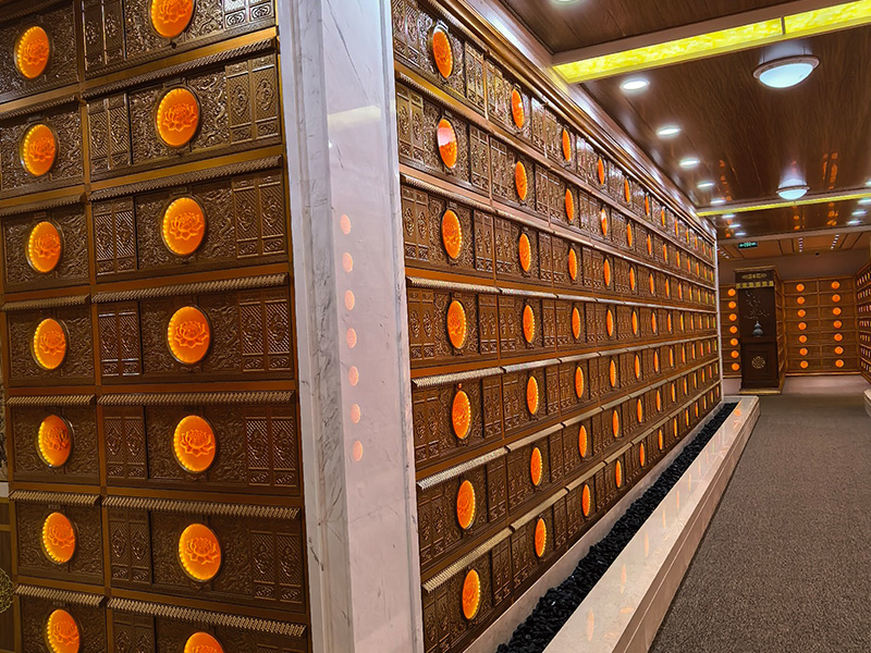 长城华人怀思堂礼祭厅骨灰寄存格位