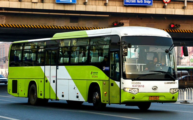 中华永久陵园公交车