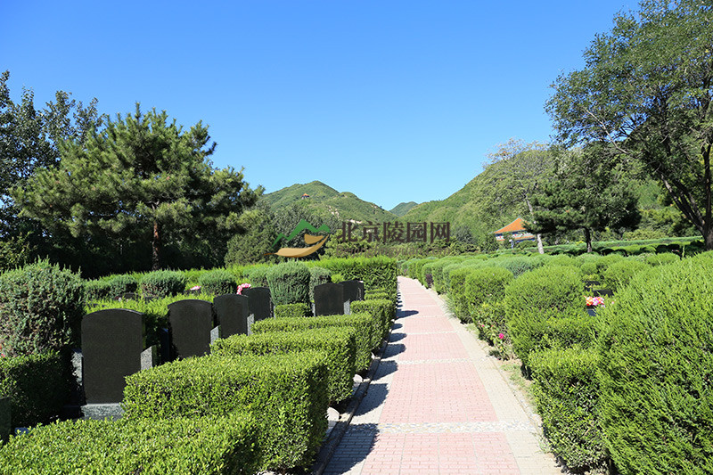 天寿陵园墓区景观