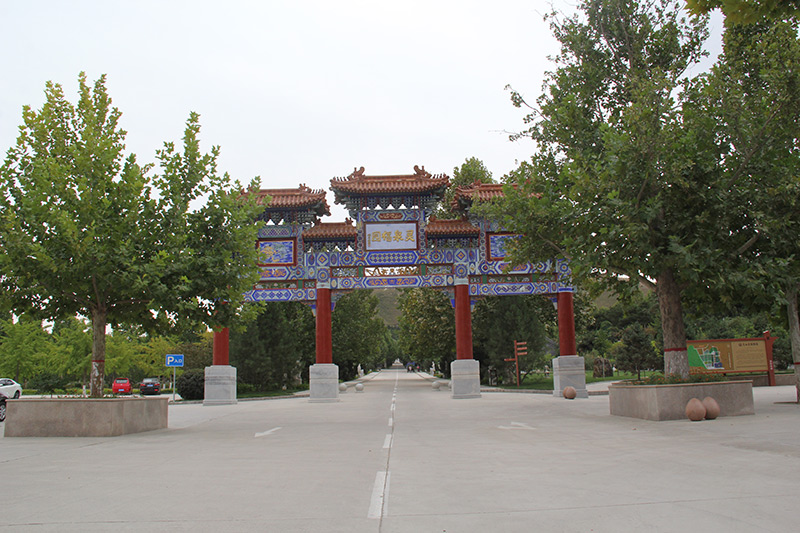 北京周边墓地灵山宝塔陵园