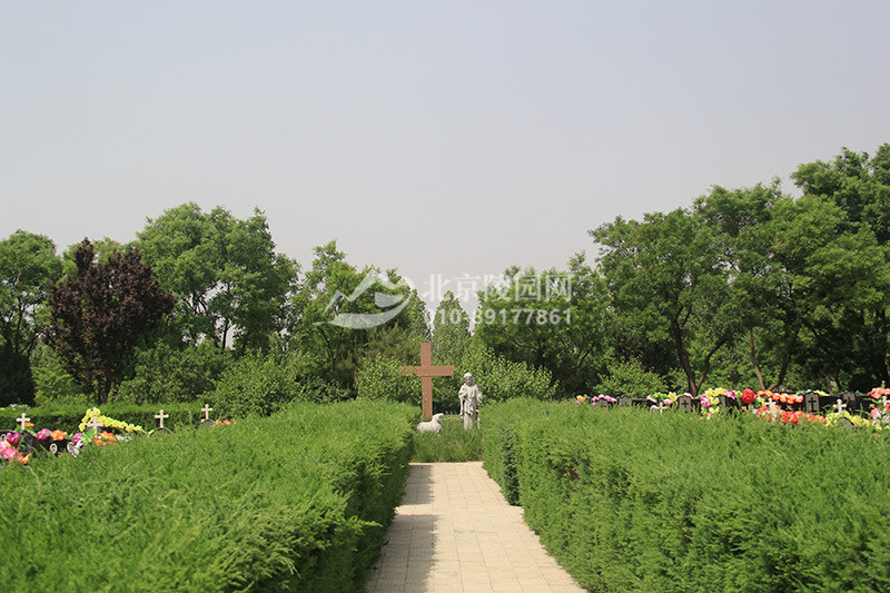 灵山宝塔陵园基督教墓区实拍