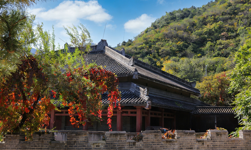 雄浑底蕴 清幽静谧的长城华人怀思堂 雄浑底蕴 清幽静谧的长城华人怀思堂