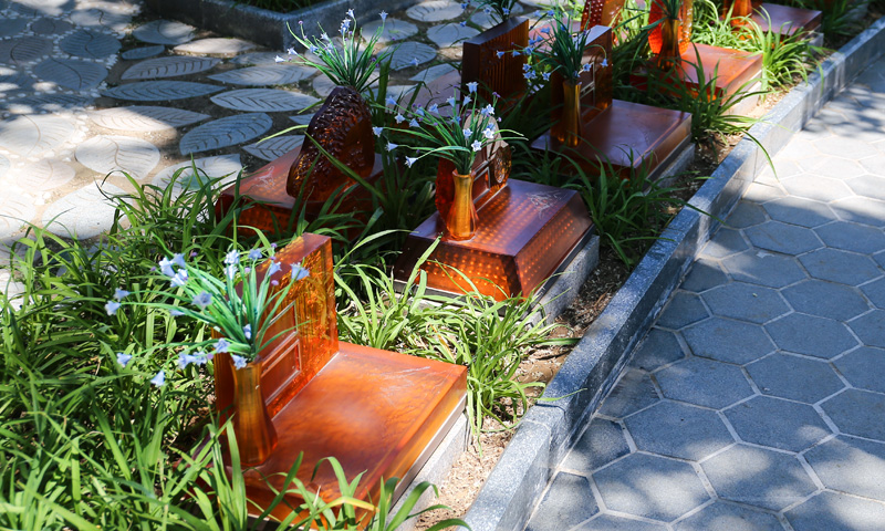 天寿陵园归园琉璃碑实拍 天寿陵园归园琉璃碑实拍