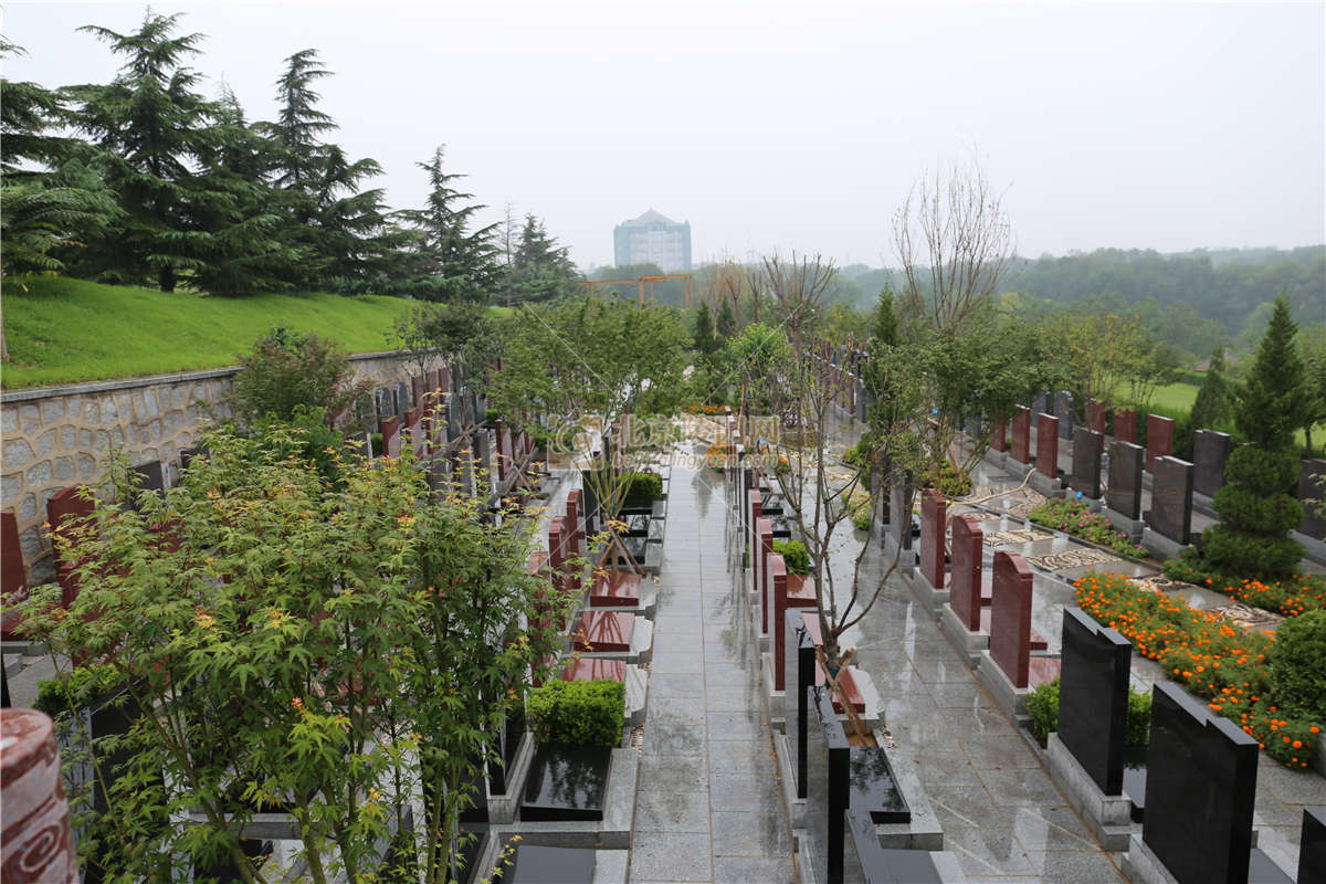清东陵万佛园景观之静安墓区-北京公墓网