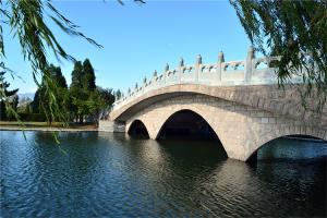 陵园石桥