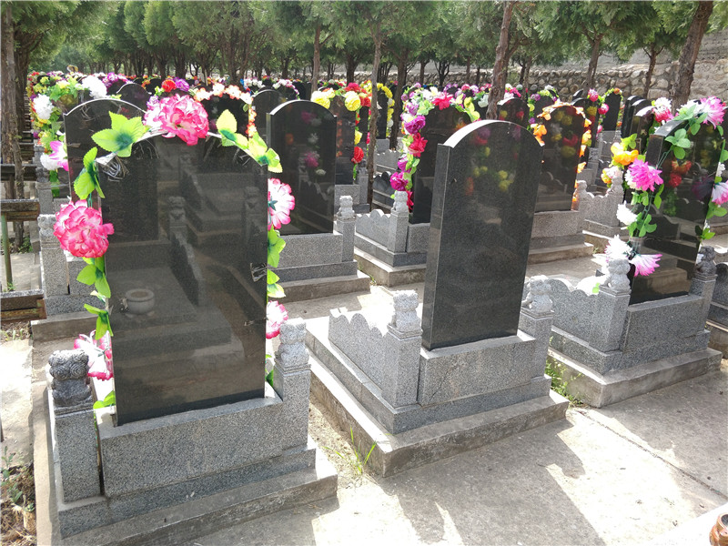归山福寿园立碑02 归山福寿园立碑02