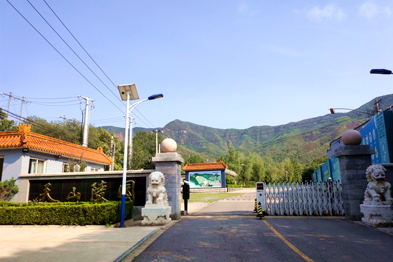 门头沟天山陵园图片