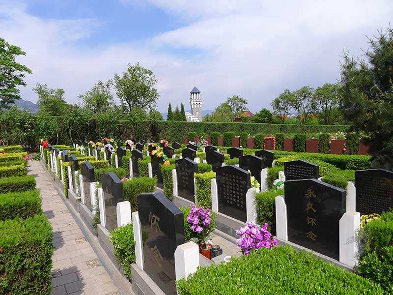 北京天寿陵园坟墓