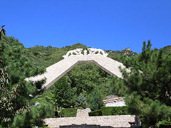 九公山长城纪念林功泽园墓地价格是多少？有优惠折扣吗