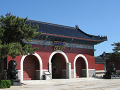 清东陵万佛园墓地价格是多少？交通路线怎么走
