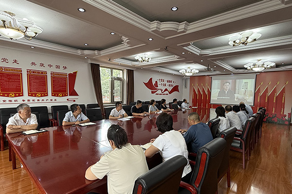 北京市潮白陵园党支部开展主题党日活动强化党员教育与廉政建设