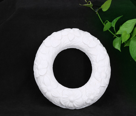汉白玉花环