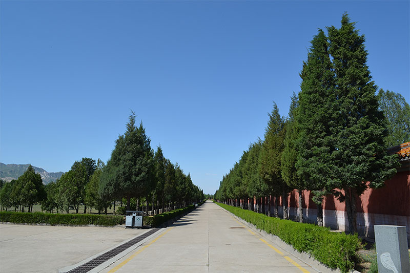 官厅中华永久陵园辅路
