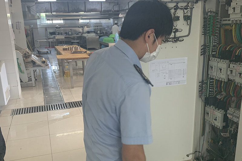 排查用电线路安全隐患