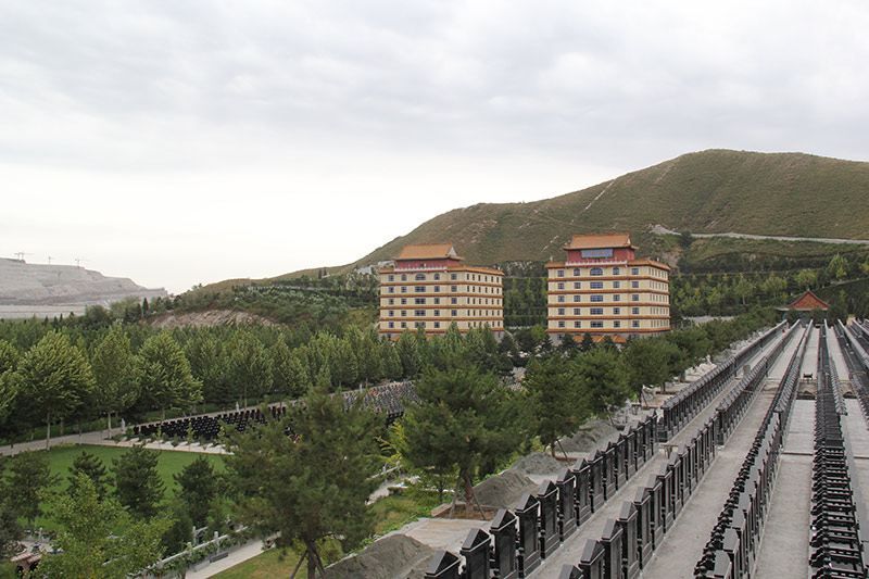 河北三河陵园墓地千佛塔