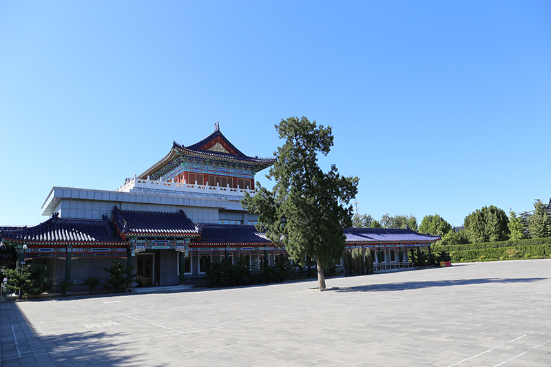 八宝山革命公墓环境