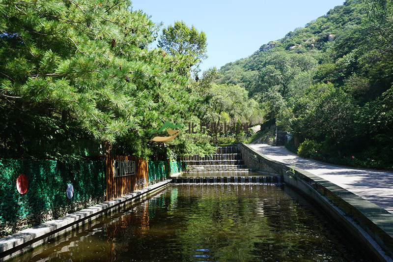 八达岭陵园水系景观