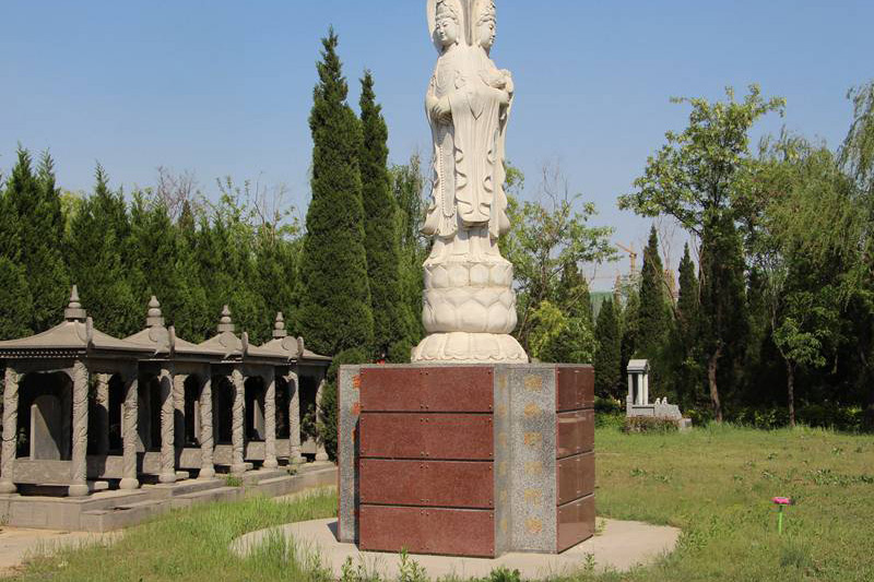 思亲园墓地景观