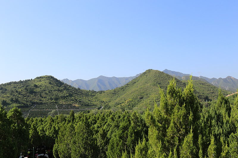十三陵景仰园