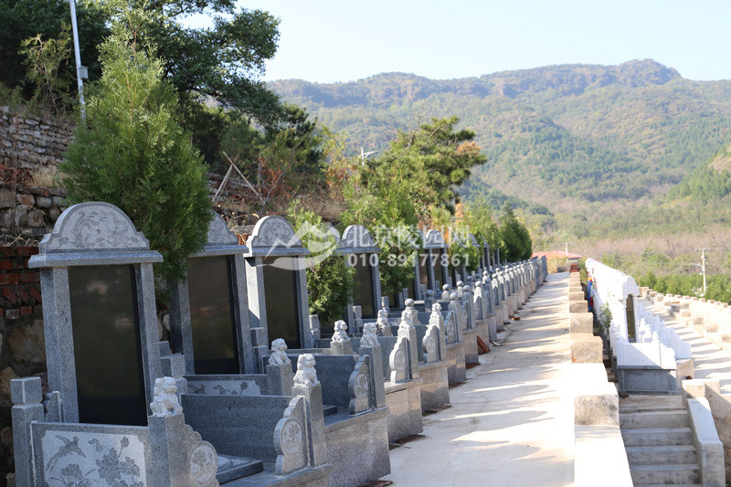 归山陵园墓区景观