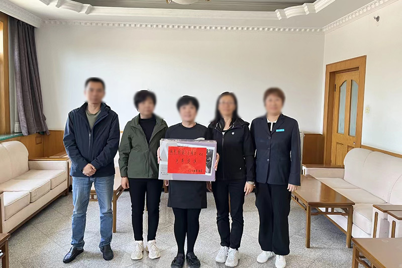 送别退休人员