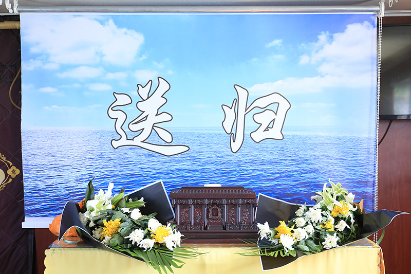 海葬祭台布置