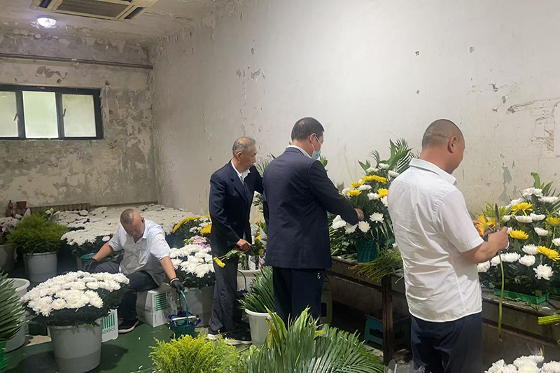 鲜花制作现场