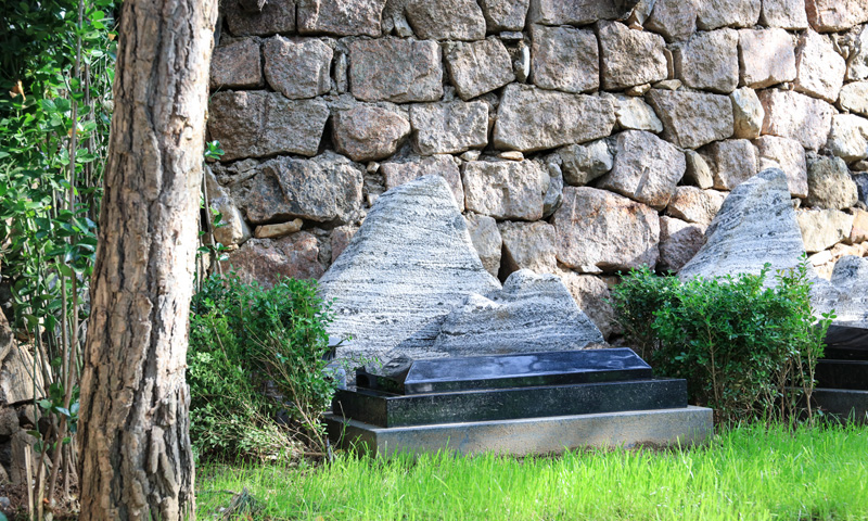 九公山福泽园景观石树葬碑型