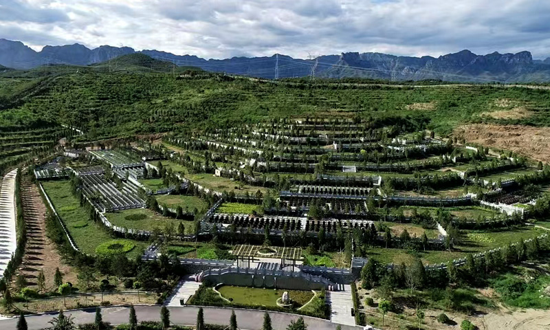 易县万福陵园全景实拍图 易县万福陵园全景实拍图