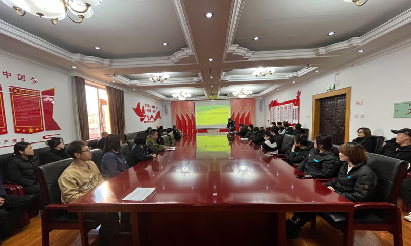 潮白陵园反诈骗宣传活动现场