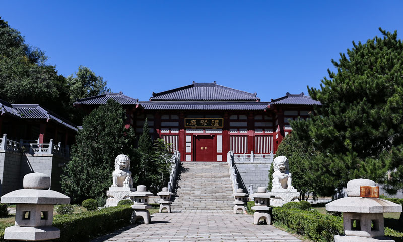 长城华人怀思堂礼祭厅外景