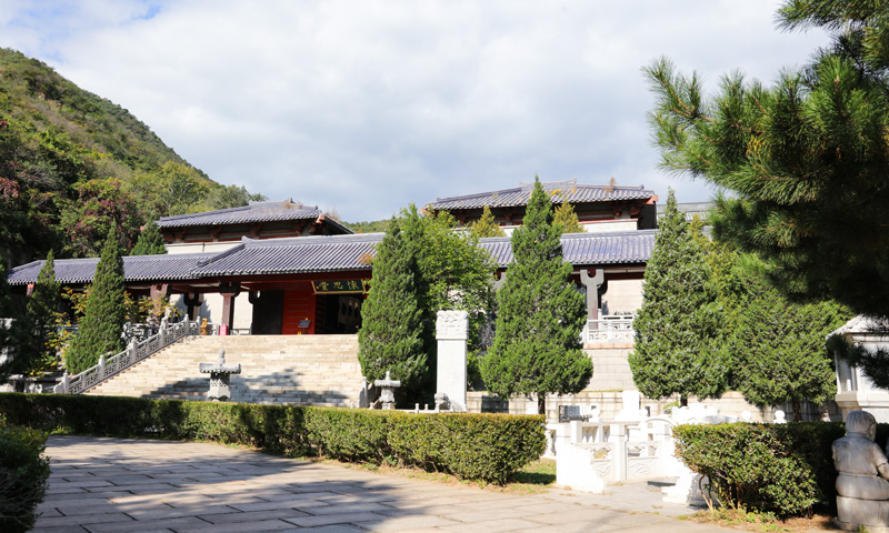 怀思堂骨灰寄存处