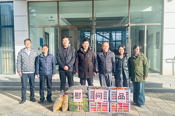 北京市顺义区民政局领导带领慰问组春节前夕到殡仪馆检查安全工作并慰问全体职工