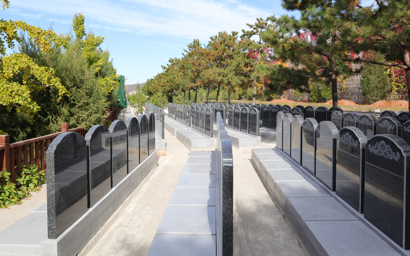 灵山宝塔陵园西六B区双穴立碑