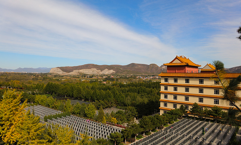 灵山宝塔陵园环境