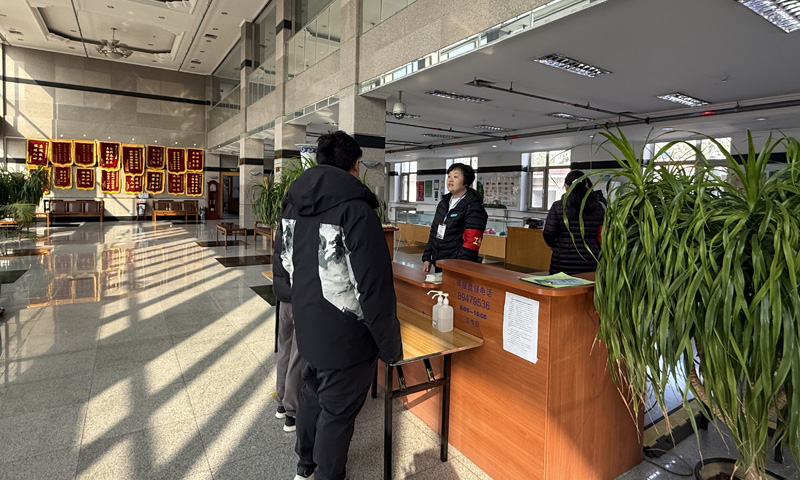 潮白陵园清明首日接待