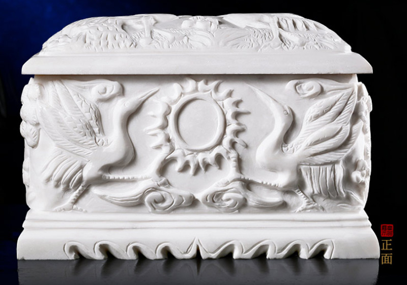 汉白玉仙鹤园骨灰盒正面
