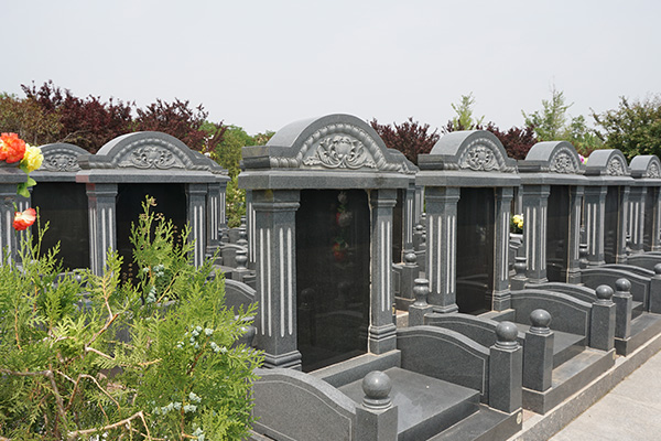 固安施孝陵园新增三款高性价比官帽立碑，价格亲民选择多