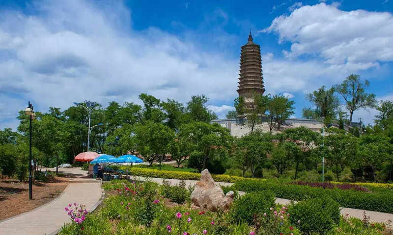 万福陵园周边环境之荆轲塔 万福陵园周边环境之荆轲塔