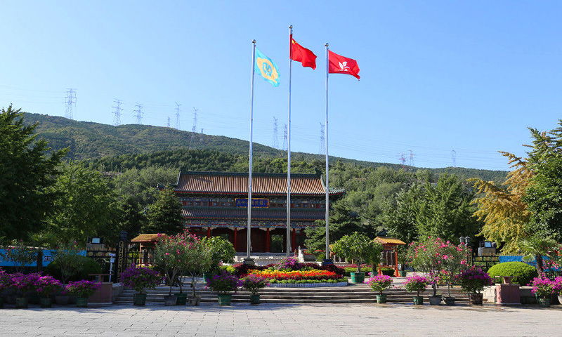 北京万佛华侨陵园