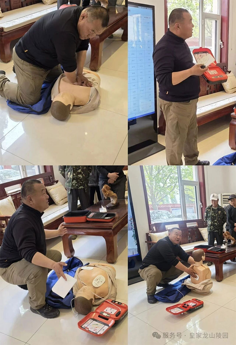 蓝天救援急救讲师授课中