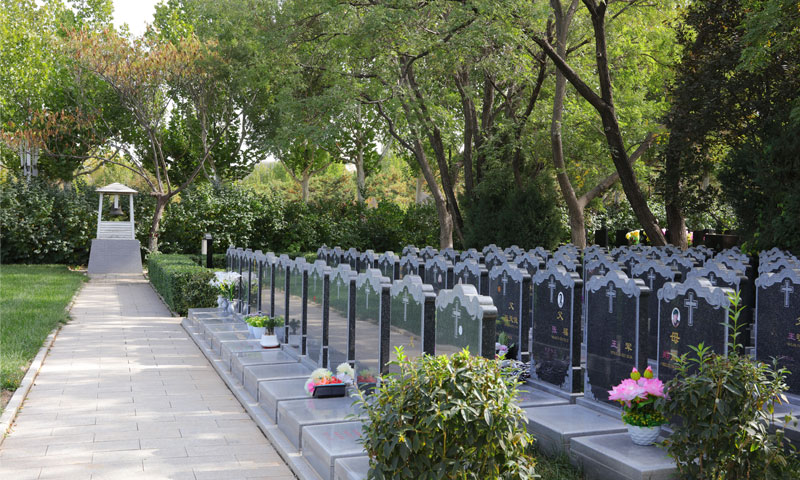 灵山宝塔陵园基督教墓区实拍