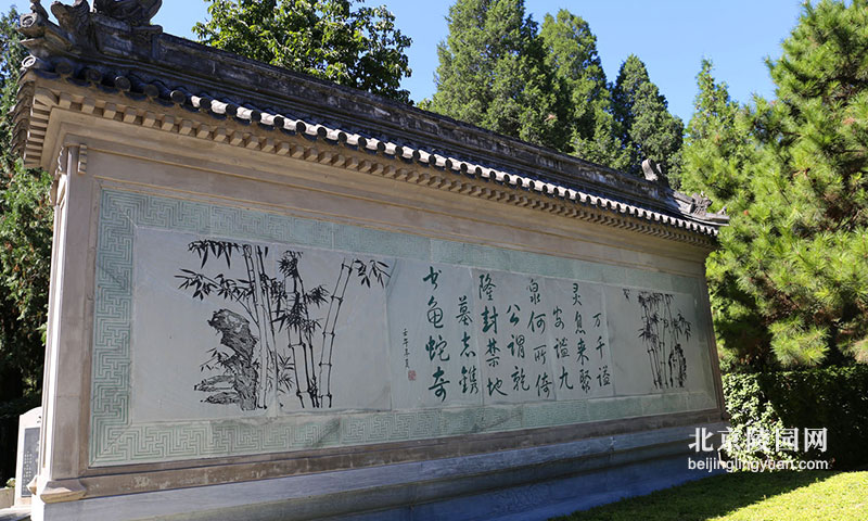 万安公墓墓区环境