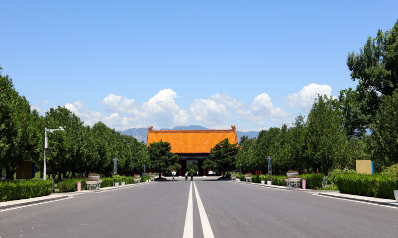 中华永久陵园六月景观 中华永久陵园六月景观