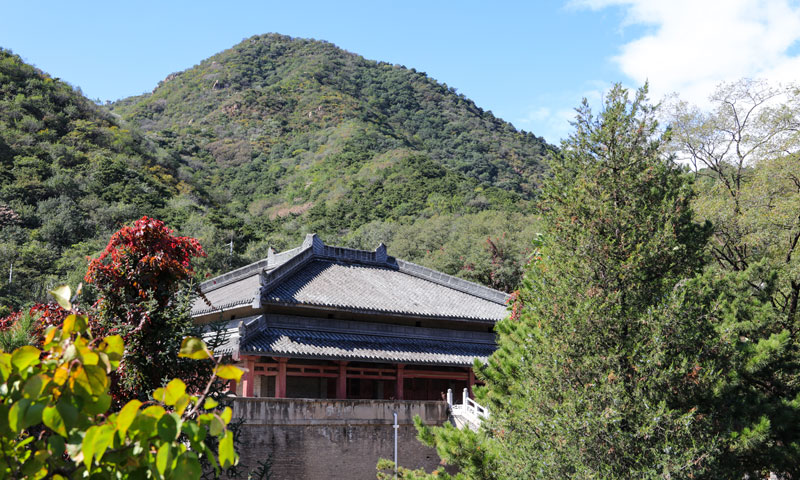 八达岭长城脚下的骨灰寄存墓地-长城华人怀思堂 八达岭长城脚下的骨灰寄存墓地-长城华人怀思堂