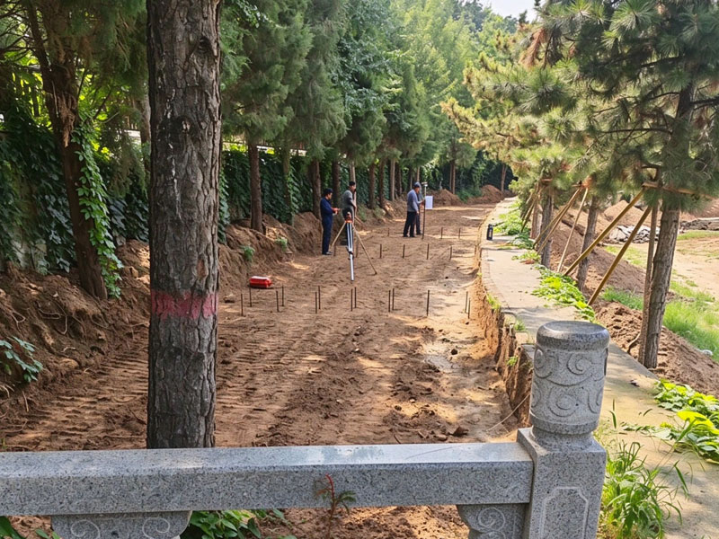 灵山宝塔陵园新墓区火热建设中