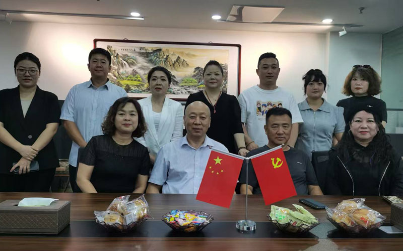 北京陵园网选墓服务团队