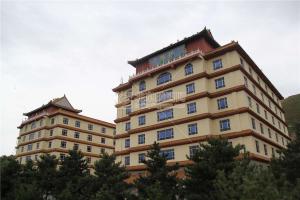 灵山宝塔陵园塔葬千佛塔